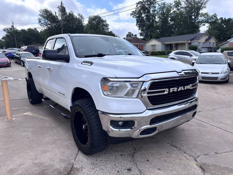 ram ram 1500 pickup 2019 1C6RREBG0KN641926 image ram ram 1500 pickup 2019 1C6RREBG0KN641926 image